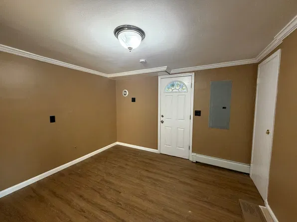 (undisclosed Address), Baldwin, NY 11510