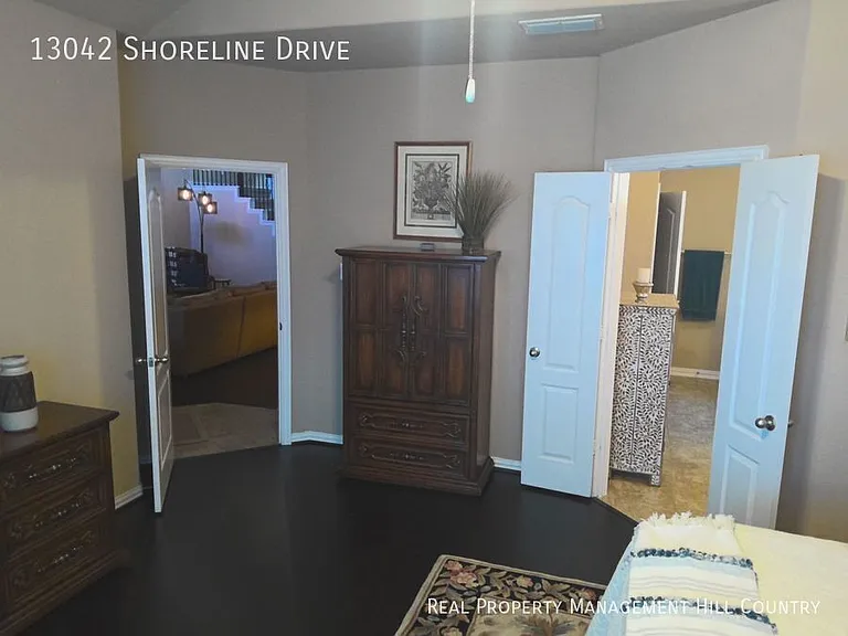 13042 Shoreline Dr — Photo 16
