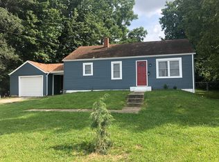 1704 W Sunshine St, Springfield, MO 65807