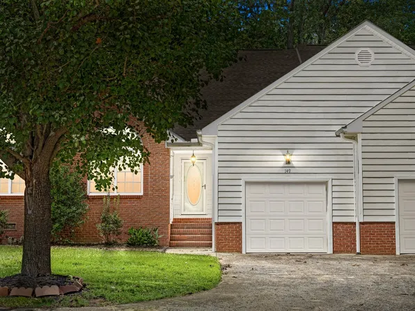 149 Rose Dr, Dover, TN 37058