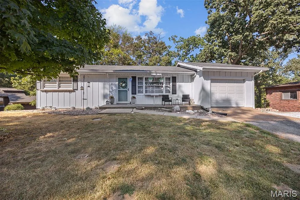 2 Bluebird Ln photo 1