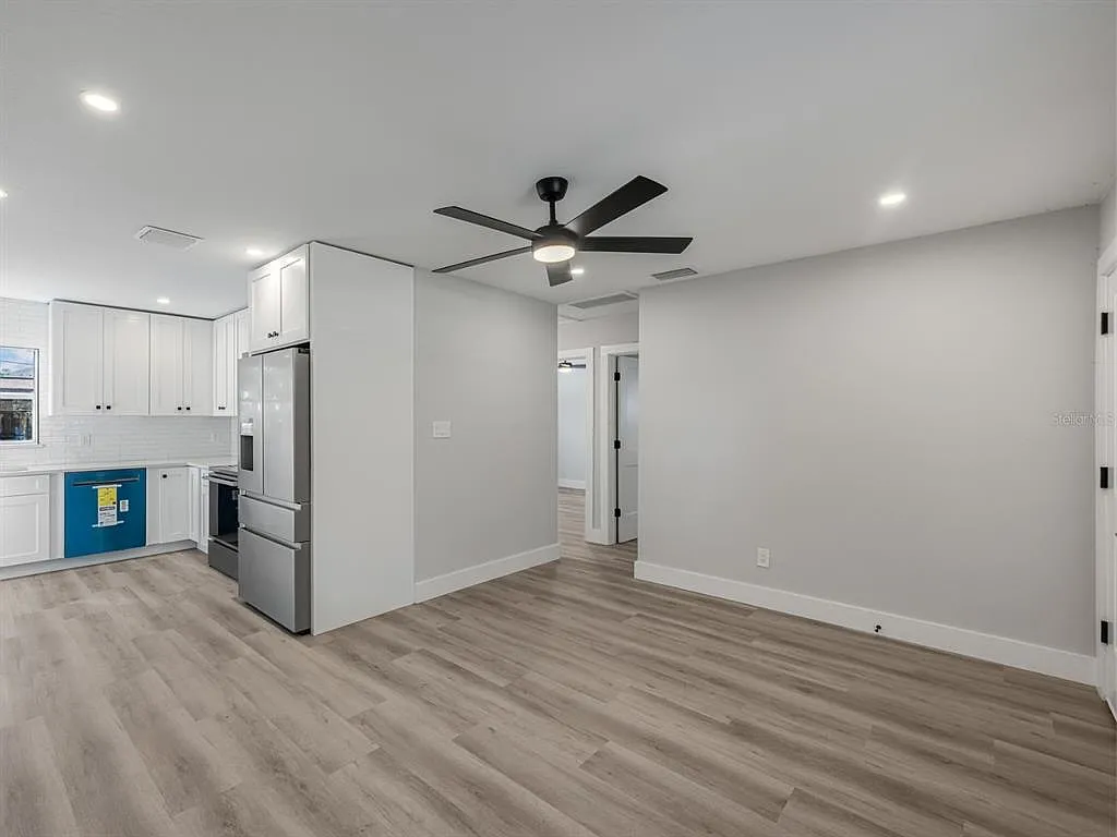 2 bed, 1.0 bath, 984 sqft, $2,535 — Photo 4