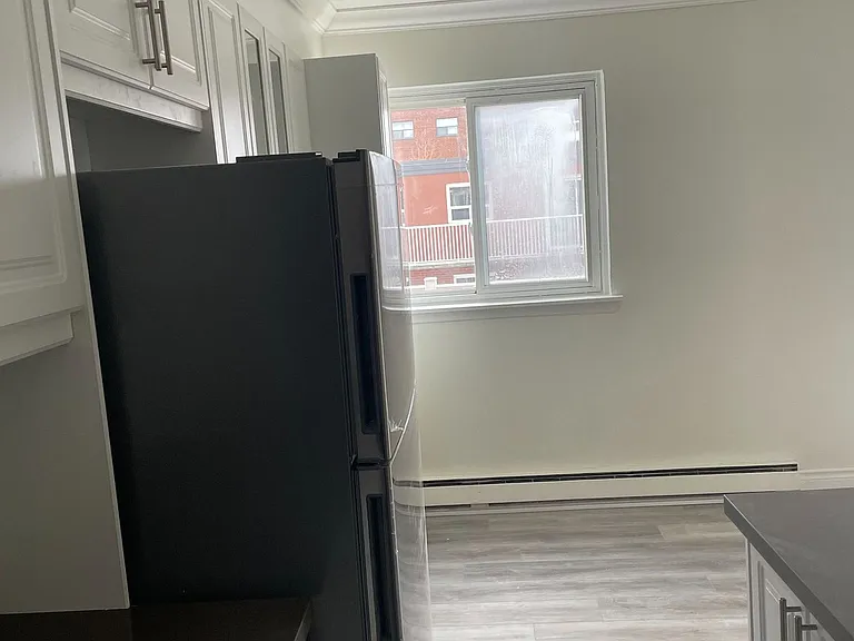 2365 Marine Dr #306 — Photo 10