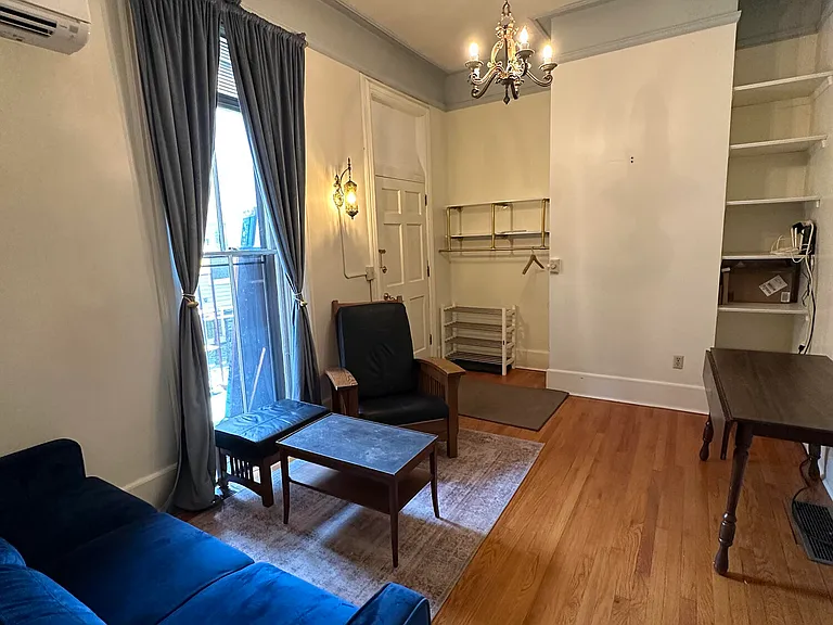 413 N Cayuga — Photo 31