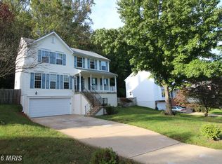 4913 Frishman Ct, Woodbridge, VA 22193