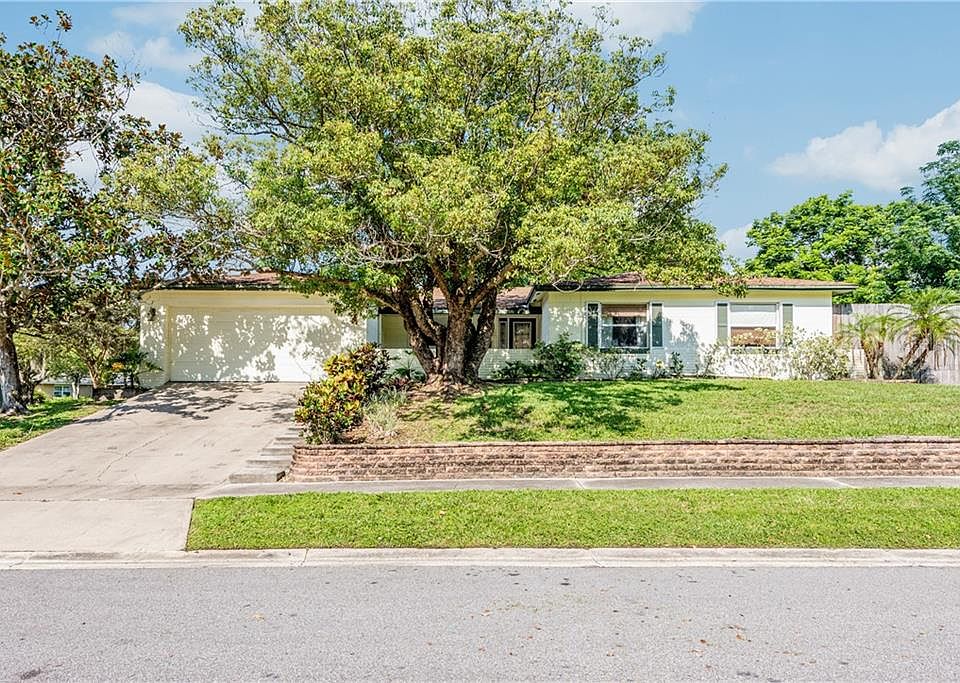 1st image of 200 Ivy Farm Ln