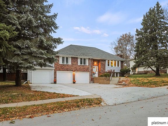 2nd image of 1028 S 217th Ave
