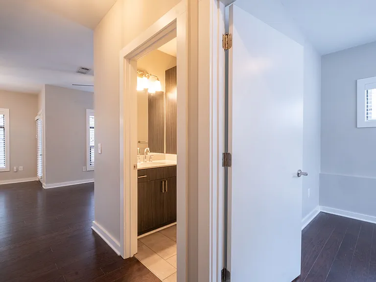 48 Moda Ln — Photo 44