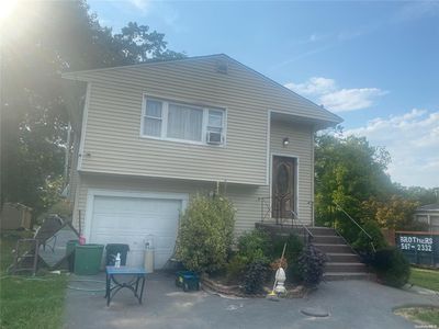 76 Pinewood Avenue, Central Islip, NY, 11722