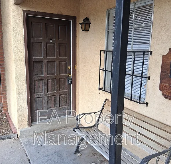 12200 Candelaria Rd NE #A — Photo 1