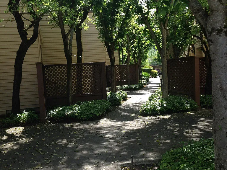 2836 Yulupa Ave — Photo 13
