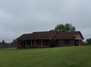172 Rainey Rd, Moselle, MS 39459