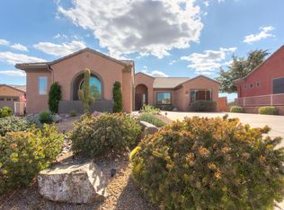 1951 W Cactus Run Dr, Green Valley, AZ 85622