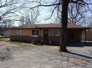 8212 E Highway 412, Locust Grove, OK 74352