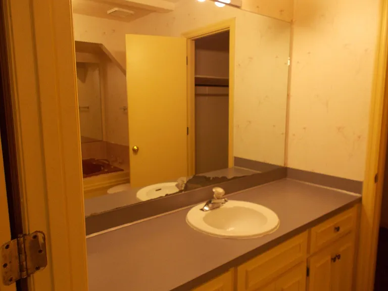6806 Playfield Dr — Photo 11