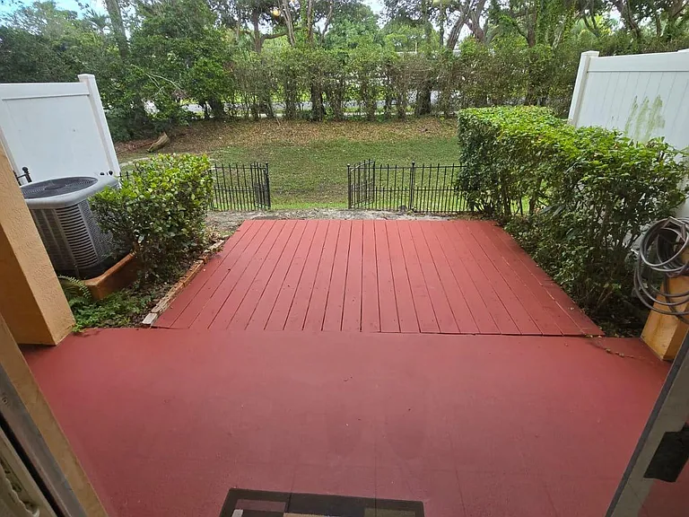 6606 Catalina Ln — Photo 28
