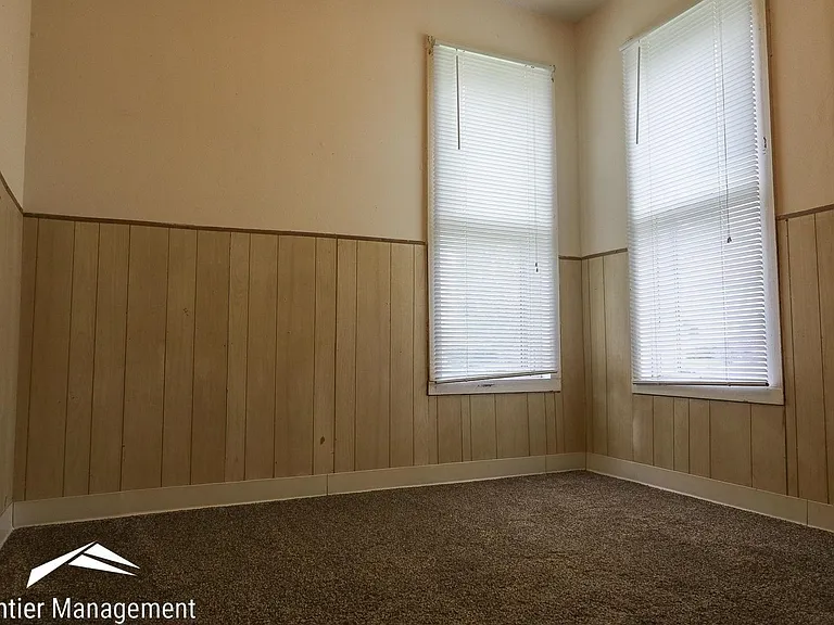 728 Rannells Rd #1 — Photo 5