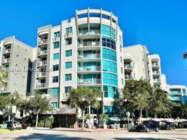 110 Washington Ave, Miami Beach, FL