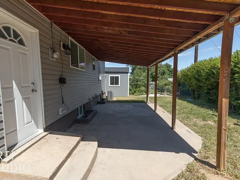 846 E McFarland St — Photo 16