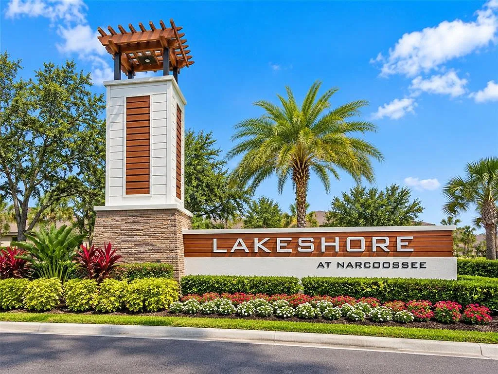 3 bed, 2.5 bath, 1617 sqft, $2,300 — Photo 1