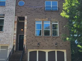 492 Pearl Cove Ct, Sandy Springs, GA 30350