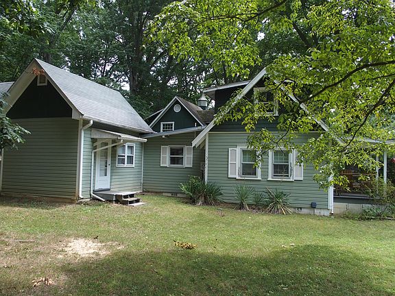 3rd image of 3933 Alleghany Dr