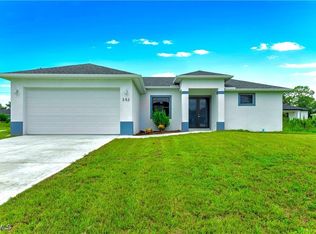 352 Rawlings Ave, Lehigh Acres, FL 33974