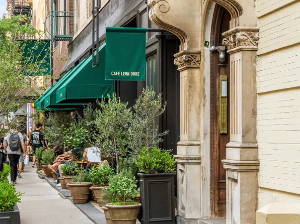 214 Mulberry Street 6B image 12 of 12