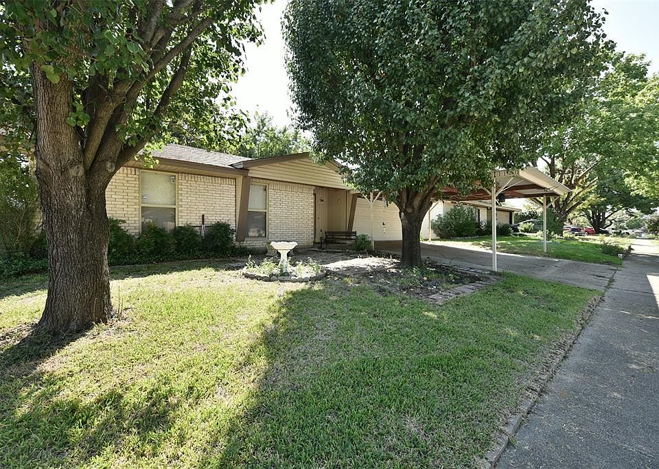 1st image of 13248 Lexington Ln