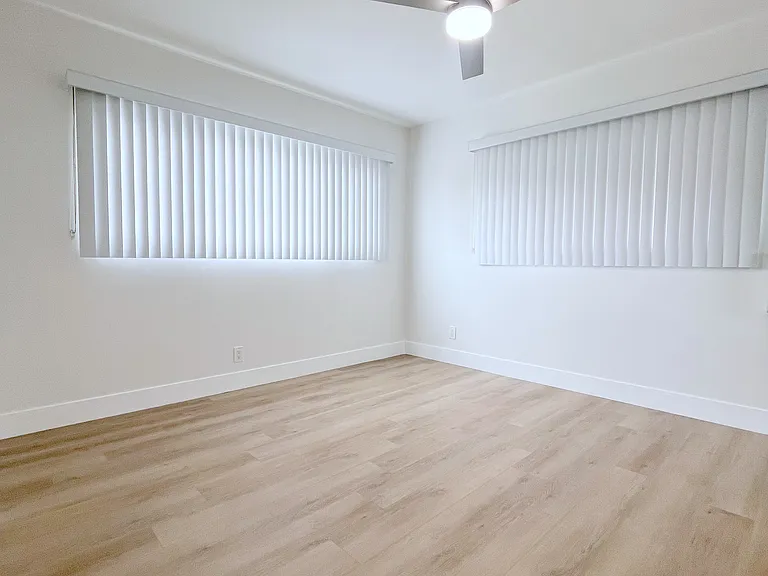 14715 Magnolia Blvd #7 — Photo 20