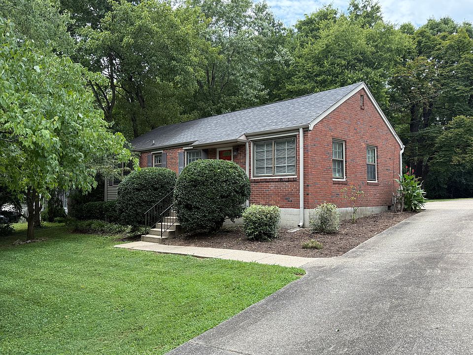 1st image of 220 Graylynn Dr