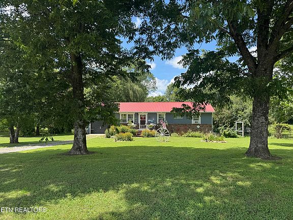 2nd image of 131 Lee Rd