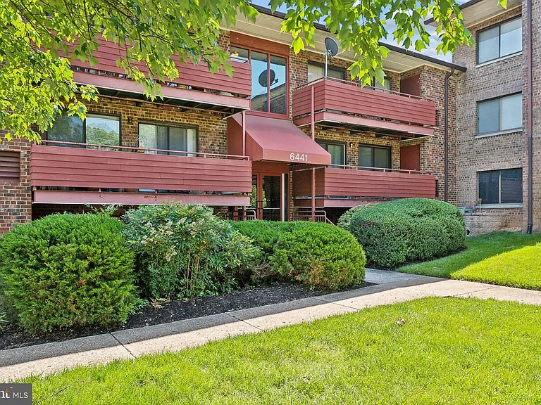 6441 Richmond Hwy #303 — Photo 7