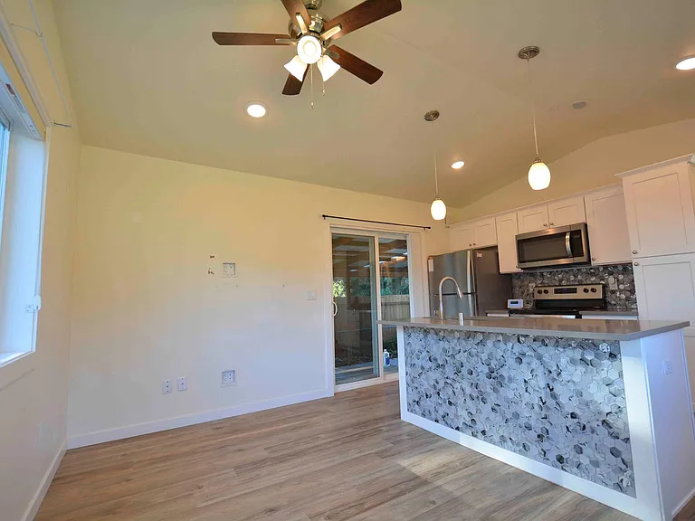2911 NE 124th Ave — Photo 21