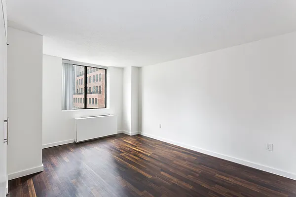 Rented by Hakimian Management | media 4