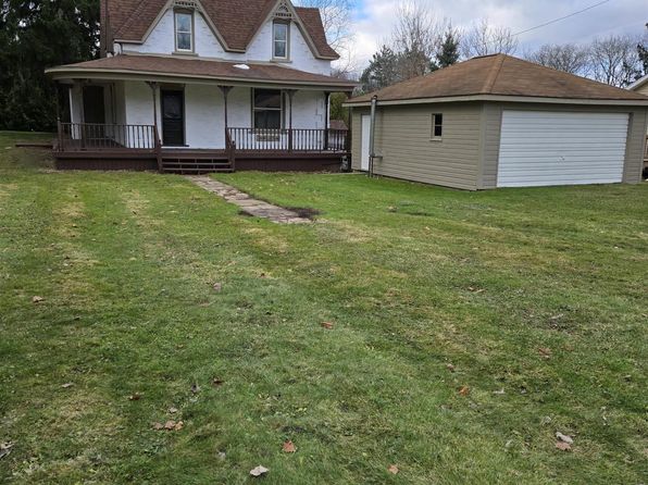 63 N Main St, Carsonville, MI 48419