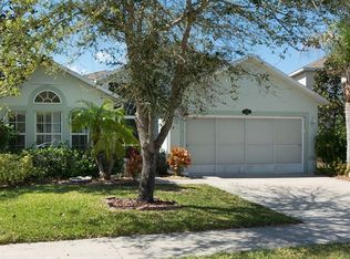 233 Stony Point Dr, Sebastian, FL 32958