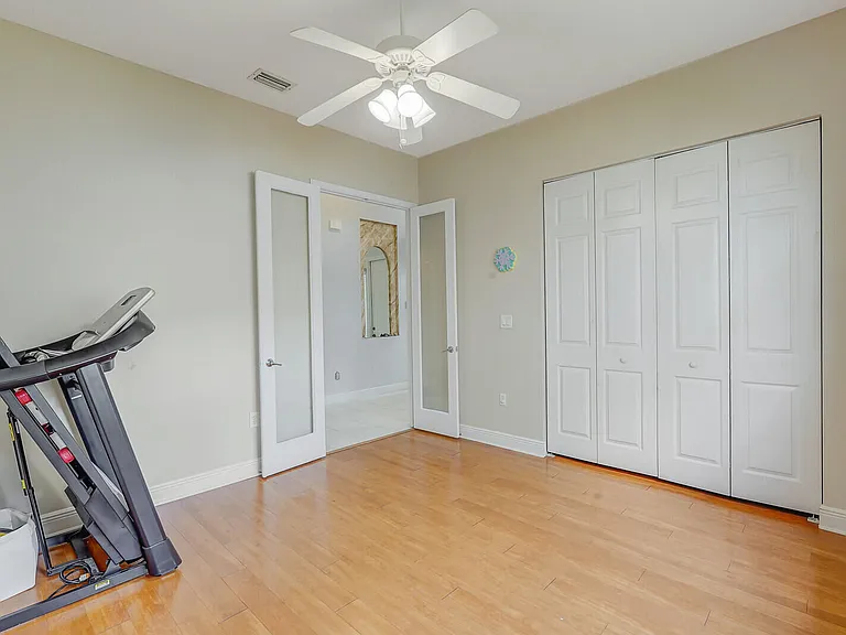 19084 Skyridge Cir — Photo 26