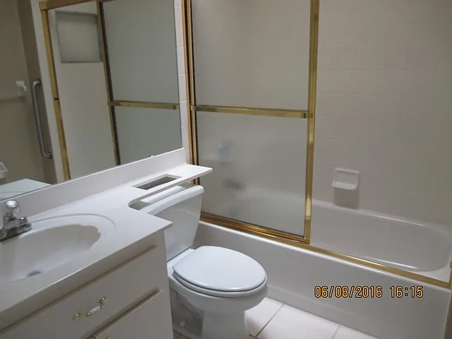 401 Harbour Lights Dr — Photo 12