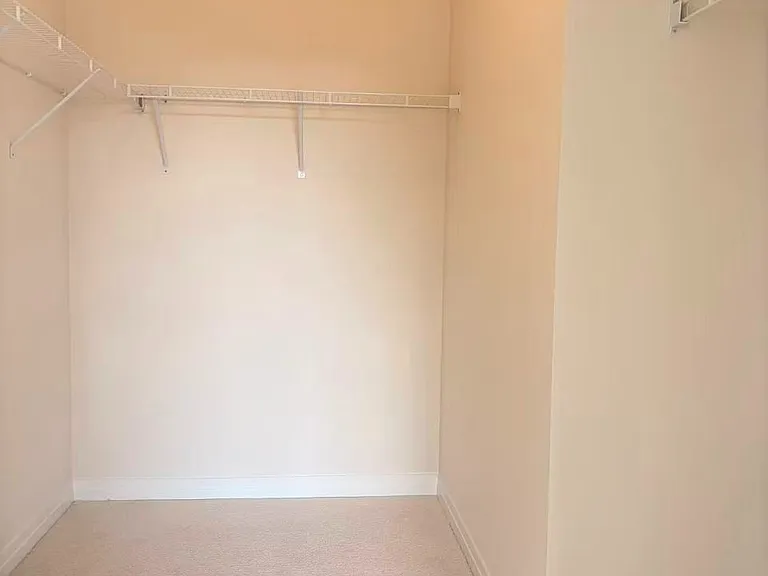 2909 Nakina St — Photo 11