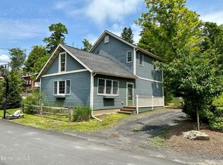 1 Shamrock St, Stockbridge, MA 01262