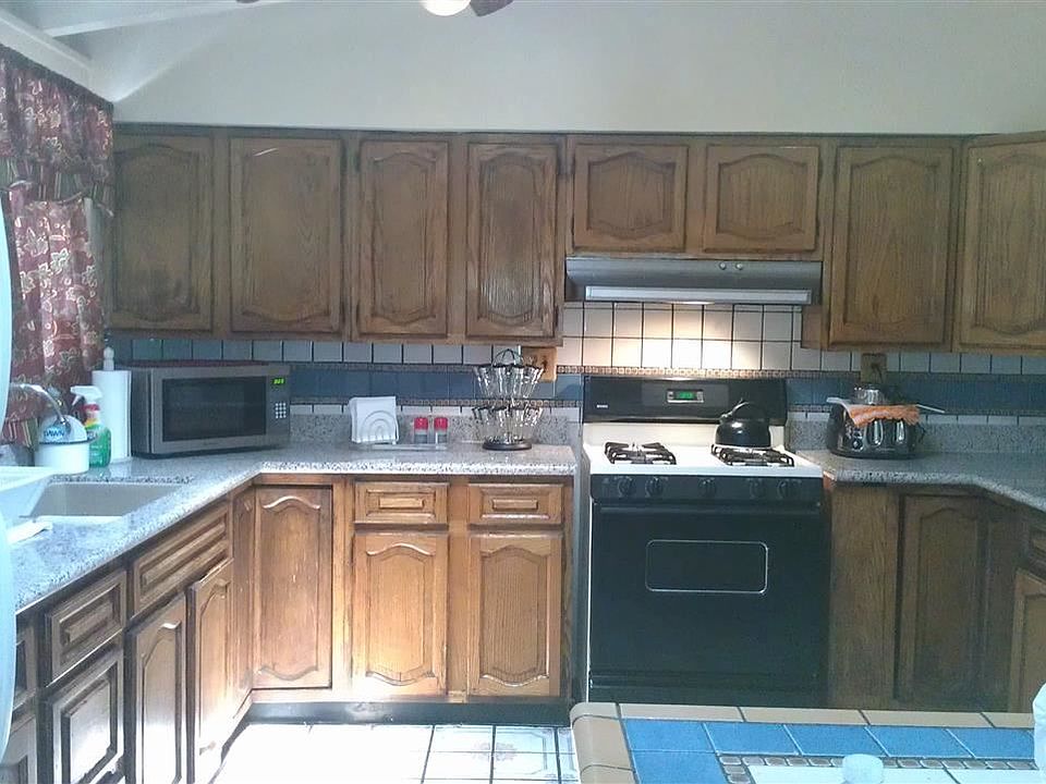 2nd image of 27692 La Porte Ave