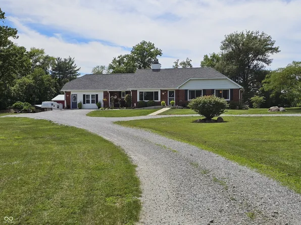 2252 S 700 W, New Palestine, IN 46163