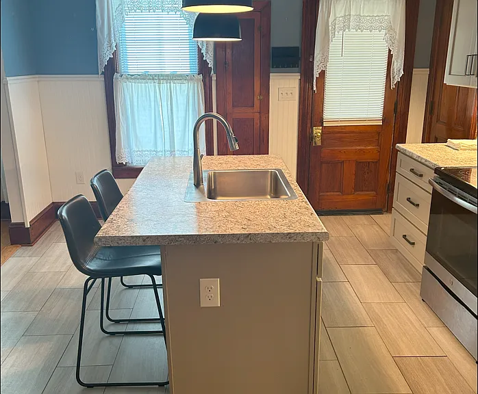 306 Prospect St #1 — Photo 6