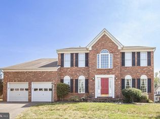24 Bush Hill Ct, Fredericksburg, VA 22405