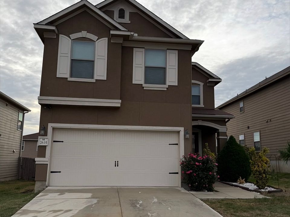 1st image of 2635 Green Leaf Way