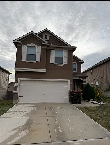 2635 Green Leaf Way Photo 1