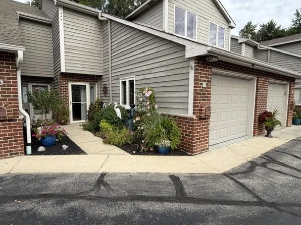 240 Marina COURT #17, Waterford, WI 53185