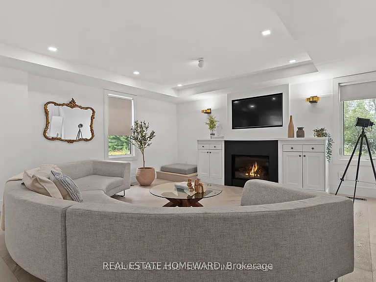 1391 Doyle Rd — Photo 3