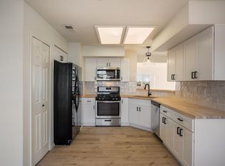 1904 Apple Ct NE, Rio Rancho, NM 87144